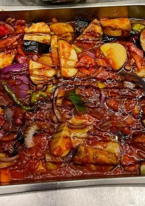 Φωτογραφία της συνταγής Χοιρινό Με Πορτοκάλι Μέλι Και Λαχανικά Στο Φούρνο !!!