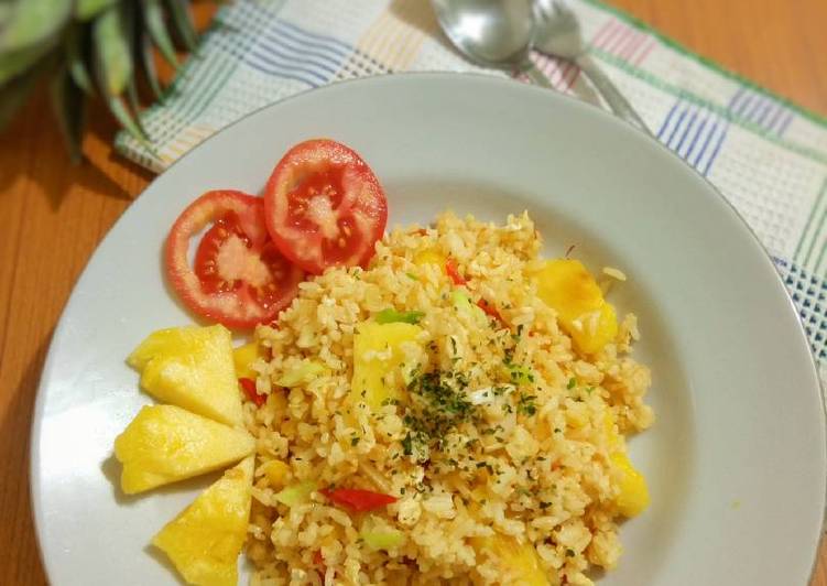 Bagaimana Membuat 🍍Nasi Goreng Nanas🍍 yang Bisa Manjain Lidah