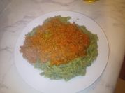 Una foto de spaghettis de espinaca