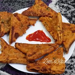 A picture of Rice and Gram Flour Bread Pakoras.