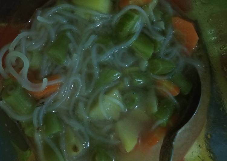 Resep Sop ayam sayur Lezat