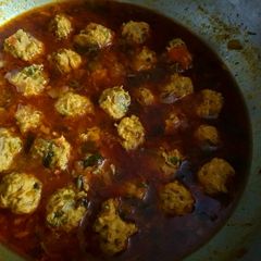 A picture of  Lebanese chicken curry with chicken ball's.