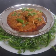 Chicken rara fancy chicken ka salan I rara chicken A picture of Chicken rara fancy chicken ka salan I rara chicken.