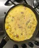 Tortilla de plátano maduro con tocineta