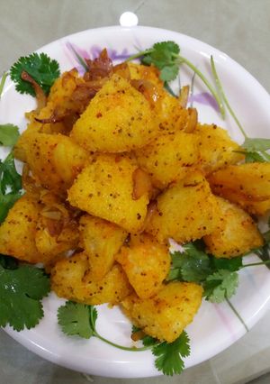 A picture of Fried masala Idli.