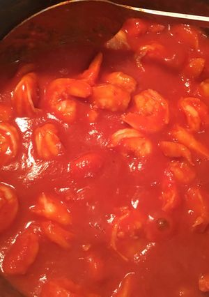 A picture of Camarones a la Diabla.