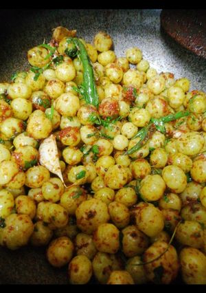 A picture of Gooseberry Salad.