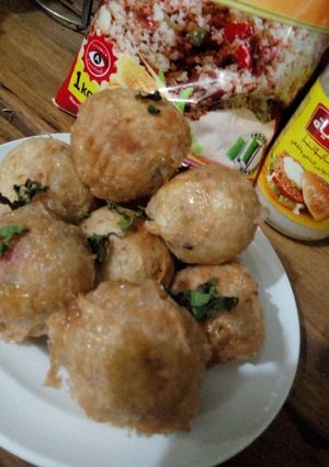 A picture of Yam balls.