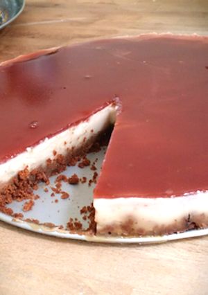 Une photo de Gâteau au lait de soja et fruits rouges