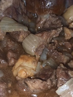 A picture of Chilfray Iraqi beef stew.
