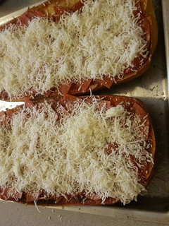 A picture of Pizza bread.
