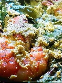 কলা পাতায় চিংড়ি পাতুরি (kola patay chingri paturi recipe in Bengali) রেসিপির প্রধান ছবি