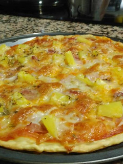 Una foto de Pizza hawaina