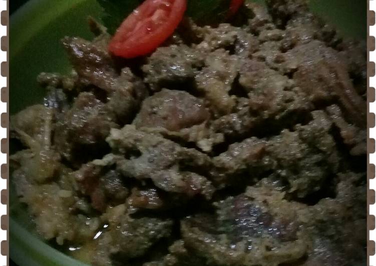 Lapis Daging Sapi