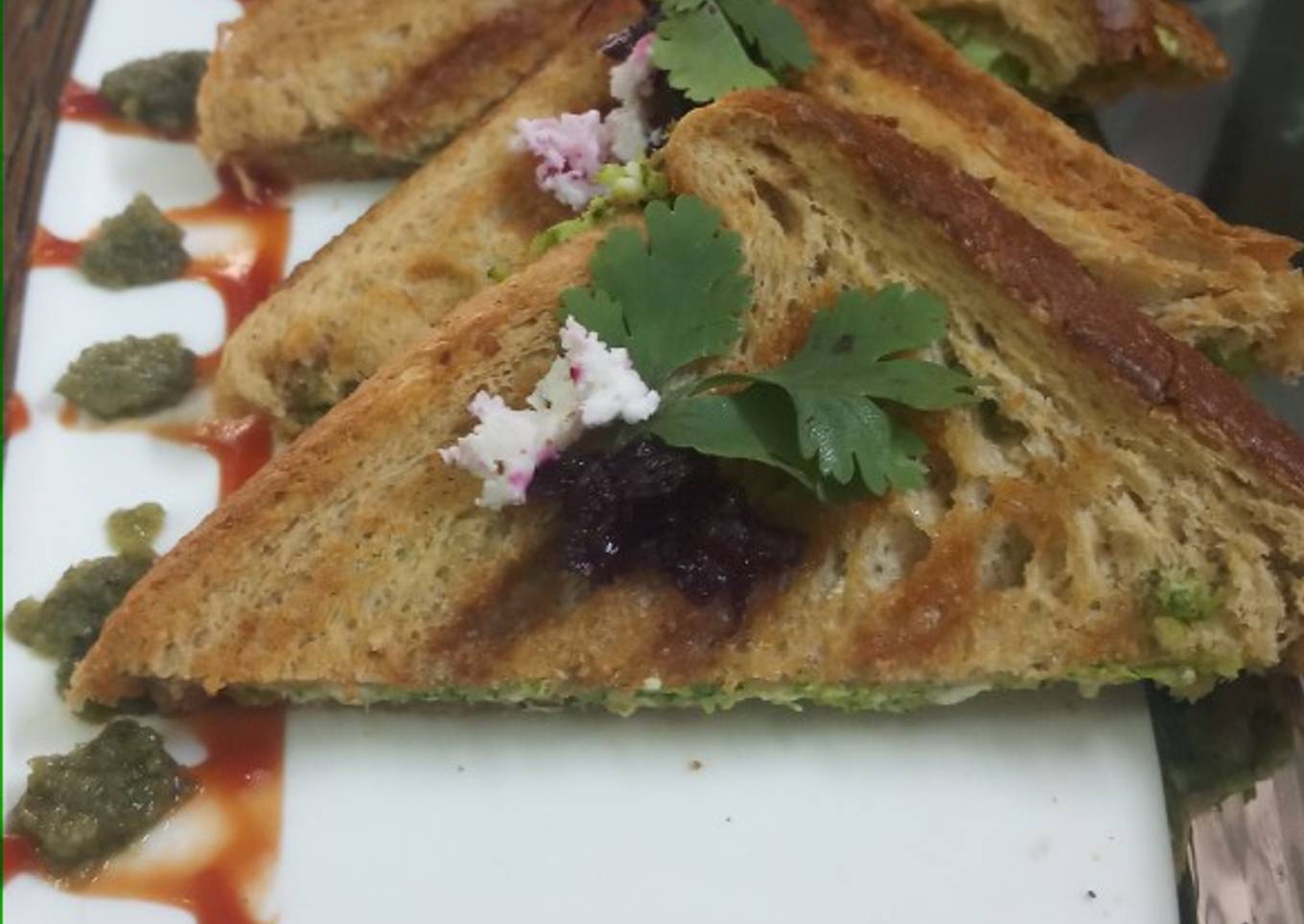 Grilled Broccoli Cheese Sandwich