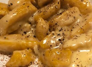 Foto di Gnocchi di zucca rapidi brie e parmigiano