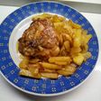 Sovracosce di pollo al curry croccanti con patate al forno