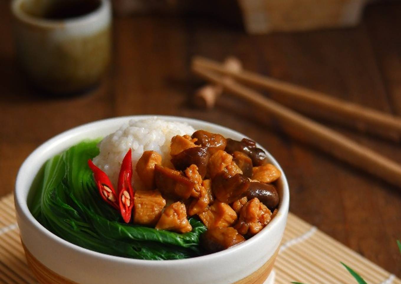 Nasi Saus Ayam Jamur