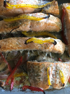 Una foto de Salmón al horno rico y fácil