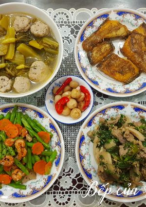 Hình của món Bữa cơm gia đình.