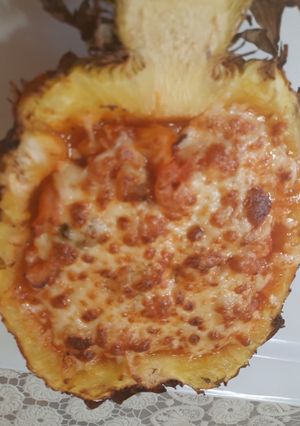 Una foto de Piña con Camarones Gratinados