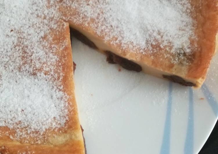 Flan bretón con ciruelas pasas maceradas en ron