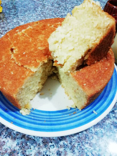 Una foto de Pan de maíz y ajonjolí 🥖🌽