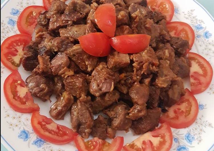لحم محموس (كباب حلة) في قدر الضغط