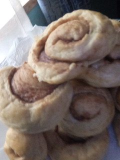 A picture of Peanut Butter Bread Rolls.