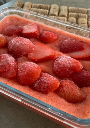 Una foto de Sorbete de fresas 🍓