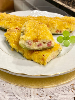 Una foto de Calabacín relleno con ricotta y salami