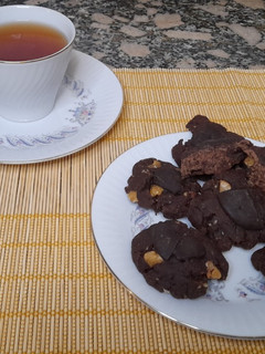 Una foto de Galletitas de chocolate y nuez Sin azúcar, sin endulcorante y sin manteca