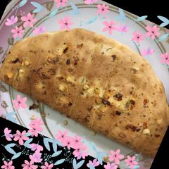 A picture of Dominos style (no yeast) garlic bread.