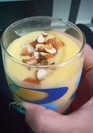 A picture of Mango shake.