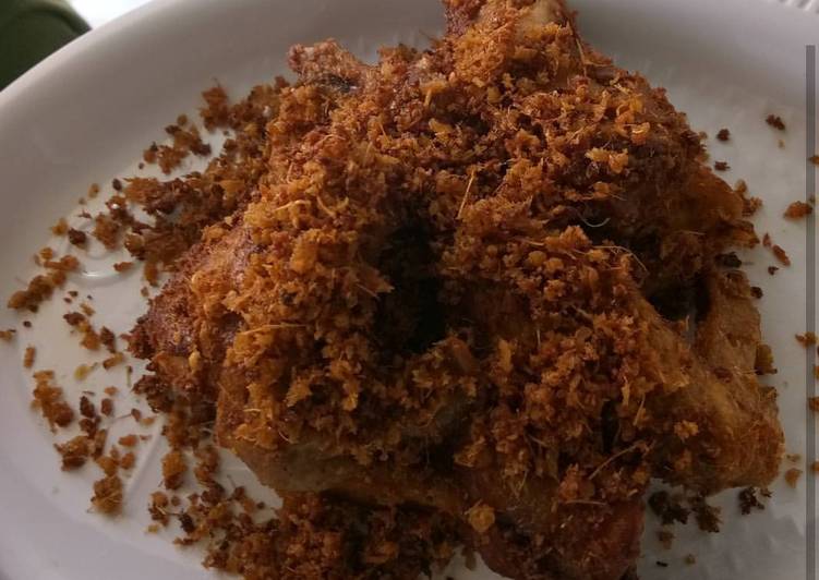 Cara Musim Gugur Enak12. Ayam goreng lengkuas