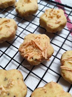 Foto resep Garlic Cheese Cookies (tanpa mixer)