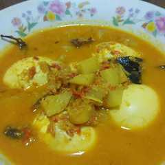 รูปของ Gulai Telur + kentang Simple
