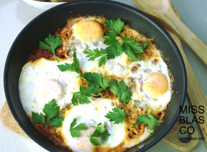 Una foto de Shakshuka sin azúcar