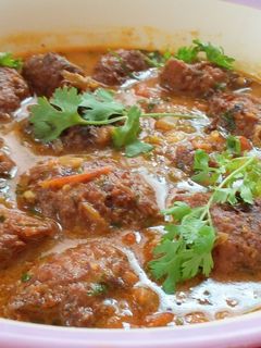 लौकी कोफ्ता की सब्जी (Lauki kofta ki sabzi recipe in Hindi) रेसिपी मुख्य फोटो