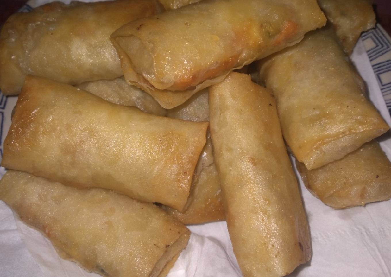 Lumpia isi sayur mayo