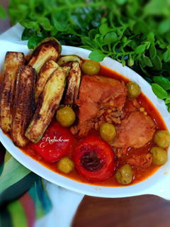 عکسی از دستور خورشت مرغ و کدو(چالش مهارتهای پایه ای آشپزی)