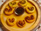 आलू मटर हार्टशेप पिनवील Heart shape pinwheels