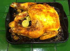 Una foto de Pollo entero al horno