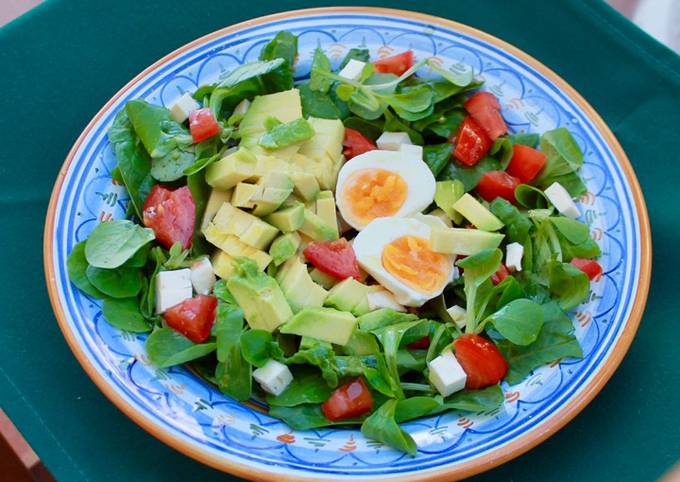 Ensalada Verde Básica Y Completa Receta De Ana Sáez De Montagut Cookpad