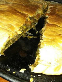 Una foto de Tarta de hojas de remolacha, rápida fácil y económica