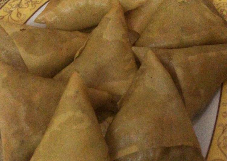 Bagaimana Menyiapkan Samosa yang Menggugah Selera