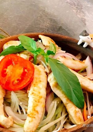 泰式酸辣青木瓜虱目魚柳(海鮮)溫沙拉 的食譜成品照片