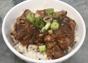 Easiest Way to Cook Yummy Filipino Chicken Adobo with White Rice