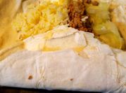 Una foto de burritos de jamón