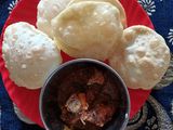 লুচি (Luchi recipe in Bengali)